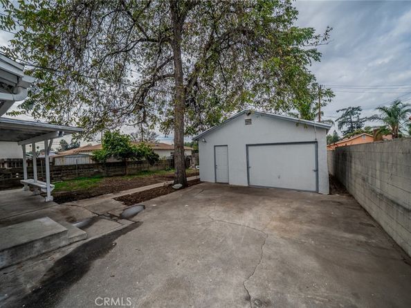 1163 N White Avenue, Pomona CA 91768