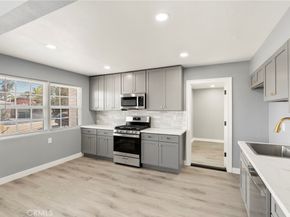 3842 Boren, San Diego CA 92115