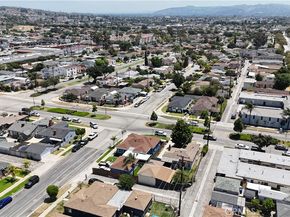 6674 Easton, East Los Angeles CA 90022