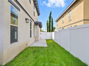 1450 W 11th St, Pomona CA 91766