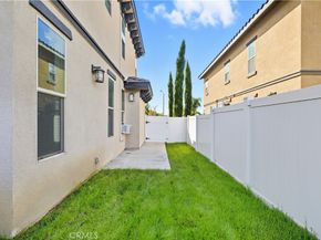 1450 W 11th St, Pomona CA 91766