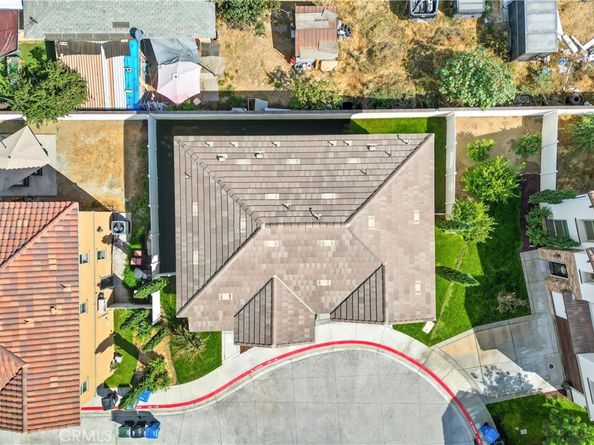 1450 W 11th St, Pomona CA 91766