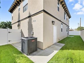 1450 W 11th St, Pomona CA 91766