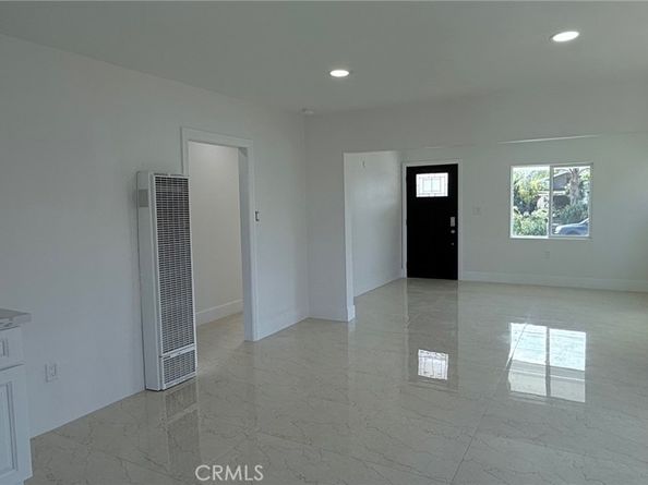 155 155 E 84th Street, Los Angeles CA 90003