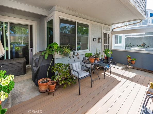 73 Huntington 322, Irvine CA 92620