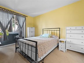 73 Huntington 322, Irvine CA 92620