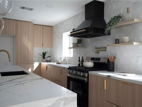 3602 Nipomo Avenue, Long Beach CA 90808