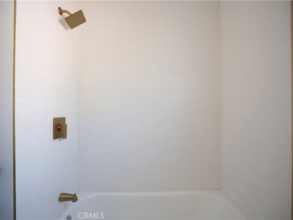 3602 Nipomo Avenue, Long Beach CA 90808