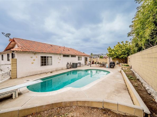 606 S Darney Avenue, West Covina CA 91792