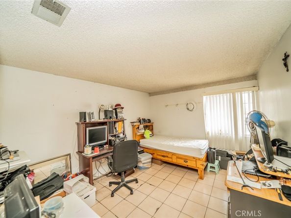 606 S Darney Avenue, West Covina CA 91792