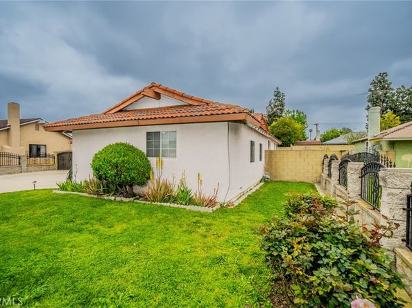 606 S Darney Avenue, West Covina CA 91792