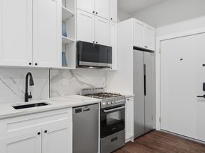 104 Glenwood Ave 303, Jersey City NJ 07306