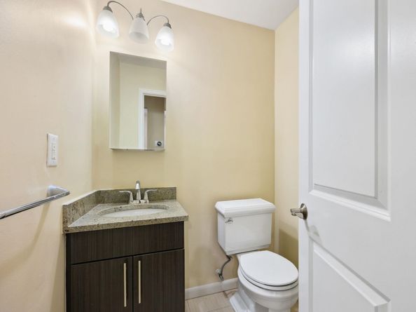 341 Monmouth St 104d, Jersey City NJ 07302