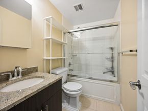 341 Monmouth St 104d, Jersey City NJ 07302
