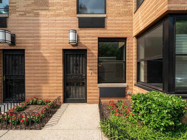 2 Constitution Ct 103, Hoboken NJ 07030