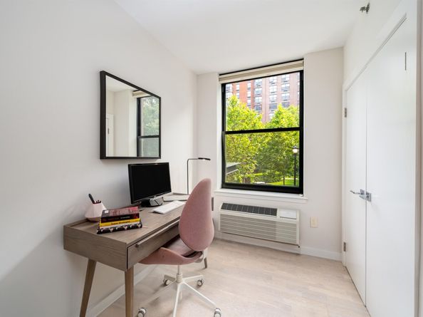 2 Constitution Ct 103, Hoboken NJ 07030
