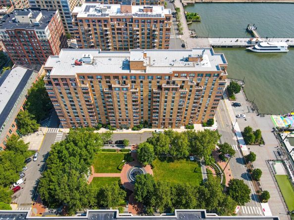 2 Constitution Ct 103, Hoboken NJ 07030