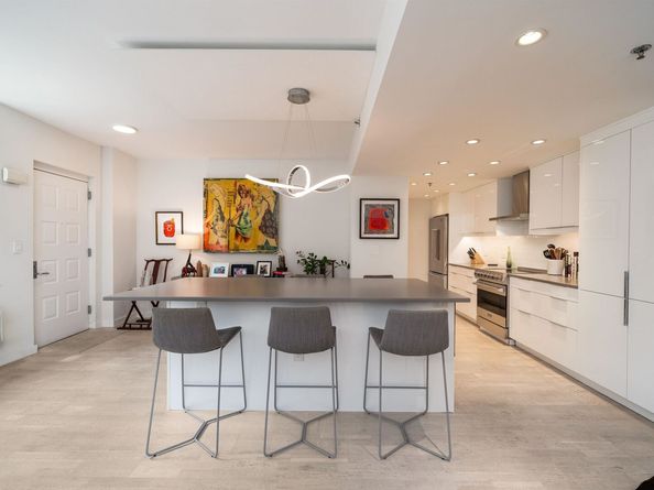 2 Constitution Ct 103, Hoboken NJ 07030