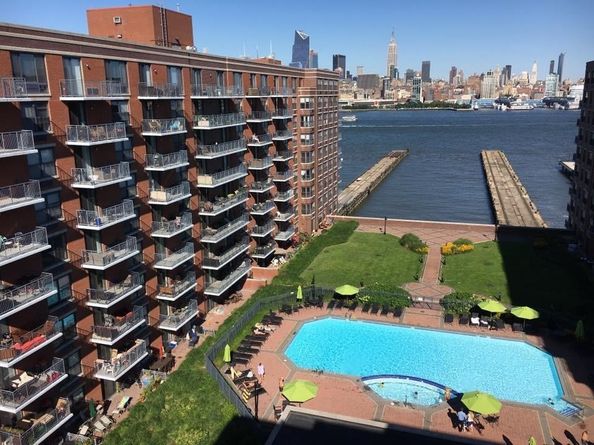 2 Constitution Ct 103, Hoboken NJ 07030