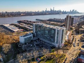 320 Adolphus Ave 907, Cliffside Park NJ 07010