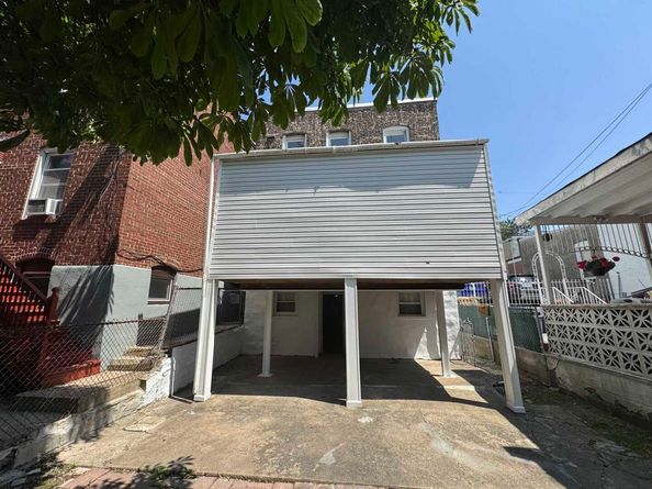 6715 Durham Ave, North Bergen NJ 07047