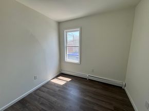 6715 Durham Ave, North Bergen NJ 07047