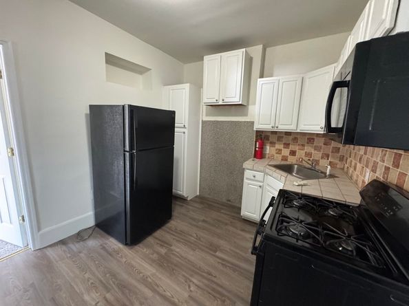 6715 Durham Ave, North Bergen NJ 07047