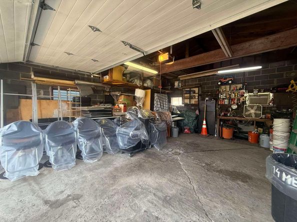 14 Meadow St, Bayonne NJ 07002