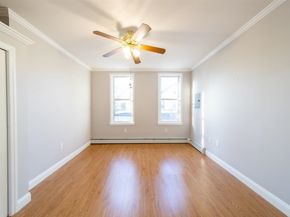 14 Meadow St, Bayonne NJ 07002