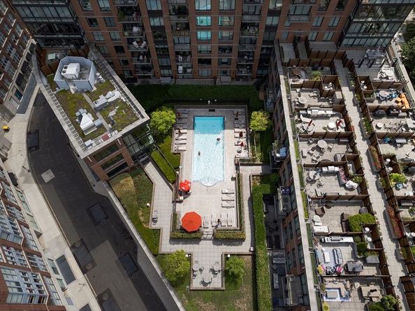 1100 Maxwell Lane 238, Hoboken NJ 07030