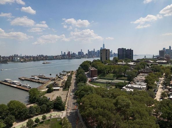 1100 Maxwell Lane 238, Hoboken NJ 07030