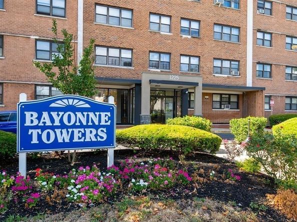 1225 Kennedy Blvd 11G, Bayonne NJ 07002