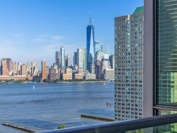 20 Newport Parkway 2008, Jersey City NJ 07310