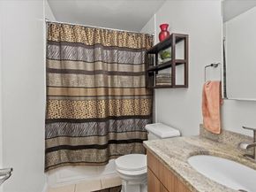 186 Wayne St 118D, Jersey City NJ 07302
