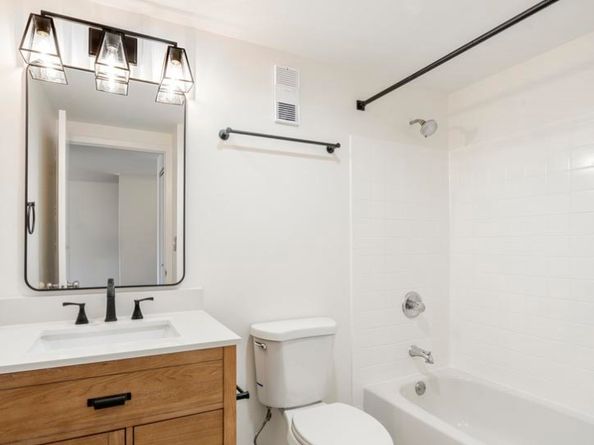 463-5D 1st St, Hoboken NJ 07030