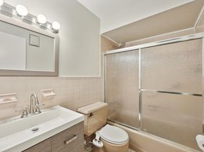 310 70th St 1D, Guttenberg NJ 07093