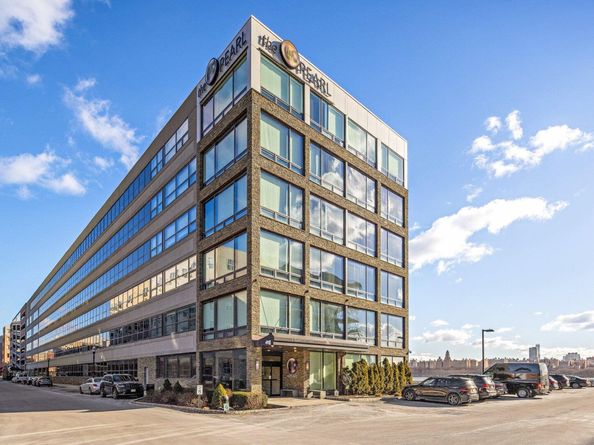 9 Somerset Lane 402, Edgewater NJ 07020