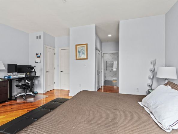22 Avenue At Port Imperial 221, West New York NJ 07093