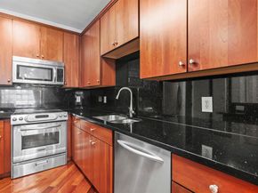 22 Avenue At Port Imperial 221, West New York NJ 07093