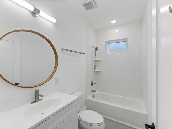 1603 71st St, North Bergen NJ 07047