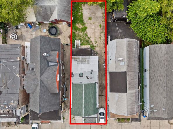 127 Wegman Parkway, Jersey City NJ 07305