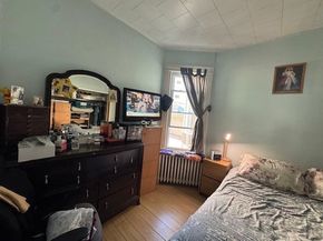 542 61st St, West New York NJ 07093