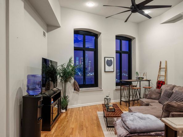 518-536 Gregory Ave C402, Weehawken NJ 07086