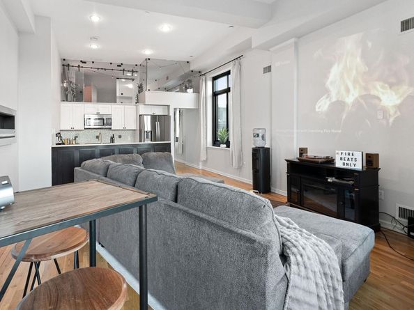 518-536 Gregory Ave C402, Weehawken NJ 07086