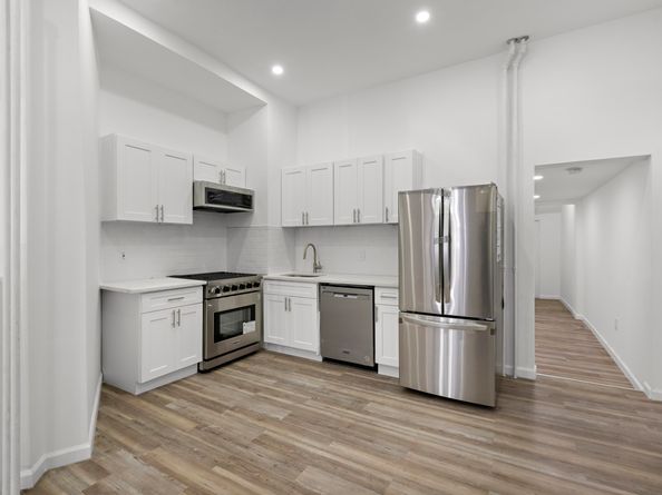 246 Clerk St, Jersey City NJ 07304