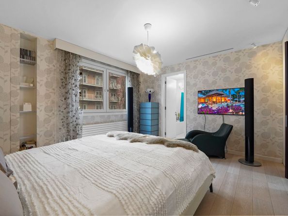 201 Shearwater Ct West 31, Jersey City NJ 07305