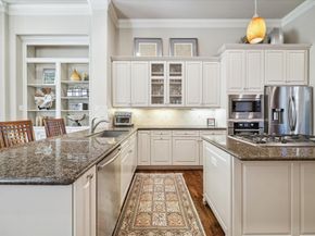 7835 Bobbitt Lane, Houston TX 77055