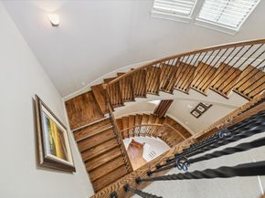 7835 Bobbitt Lane, Houston TX 77055