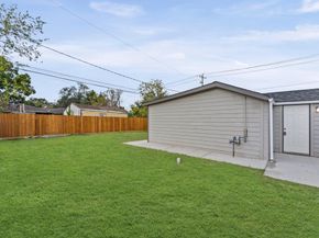 2202 Des Jardines Street, Houston TX 77023