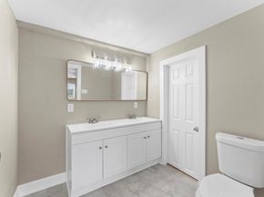 2202 Des Jardines Street, Houston TX 77023